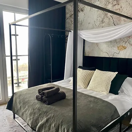 아파트 Chillout View & Pleasure - Wola Tower 15th Floor