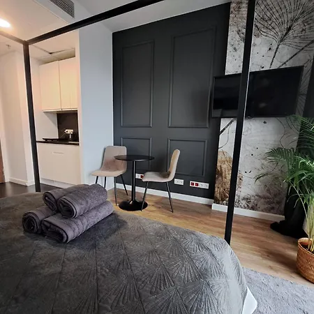 Apartment Chillout View & Pleasure - Wola Tower 15th Floor *