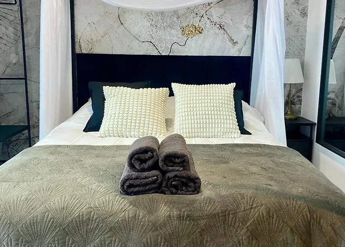 شقة Chillout View & Pleasure - Wola Tower 15th Floor *